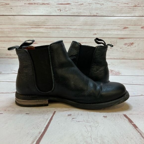 Sneaky Steve Black Leather Ankle Booties Sz 6 - Picture 7 of 12